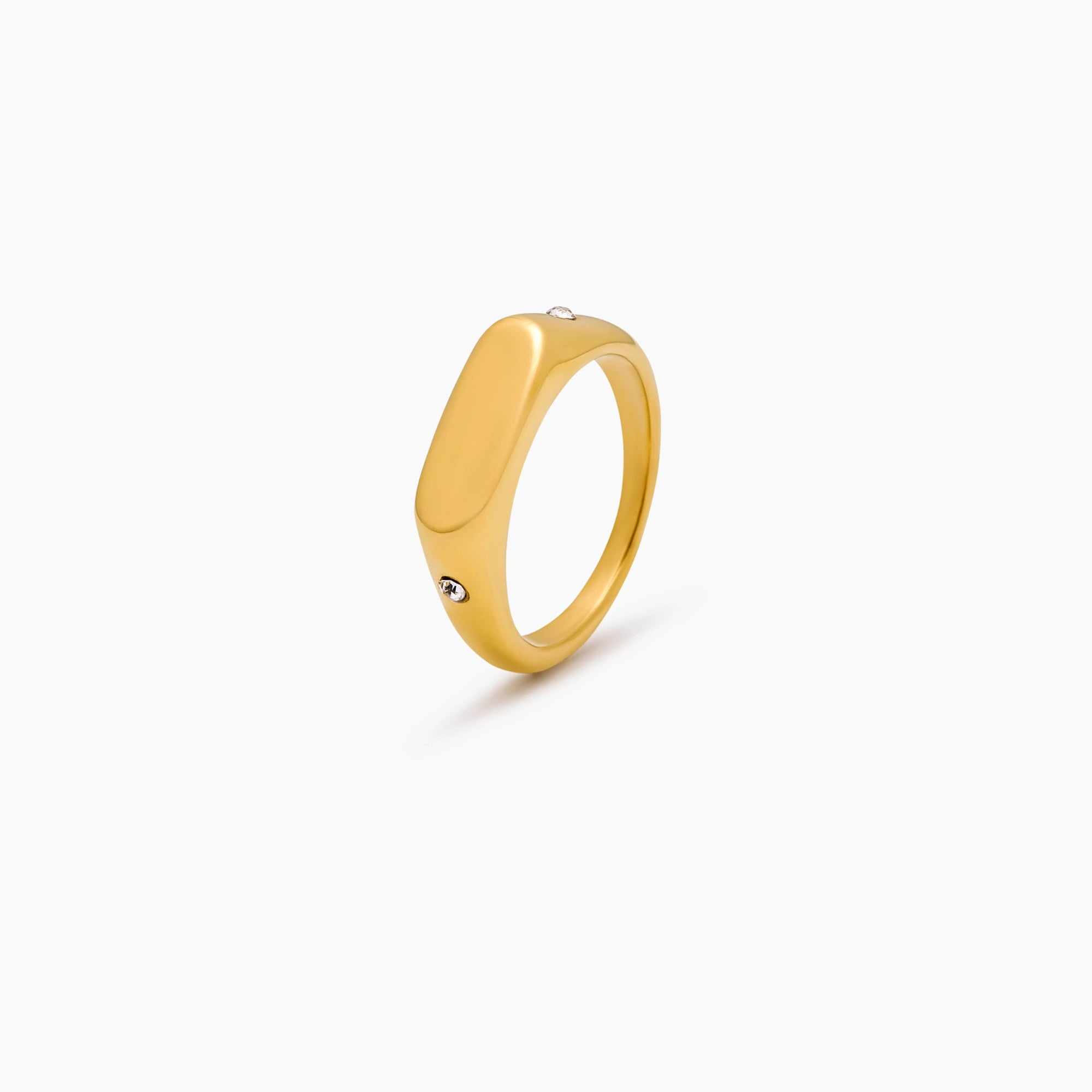 Princesscut_birthstone_ring_13.jpg
