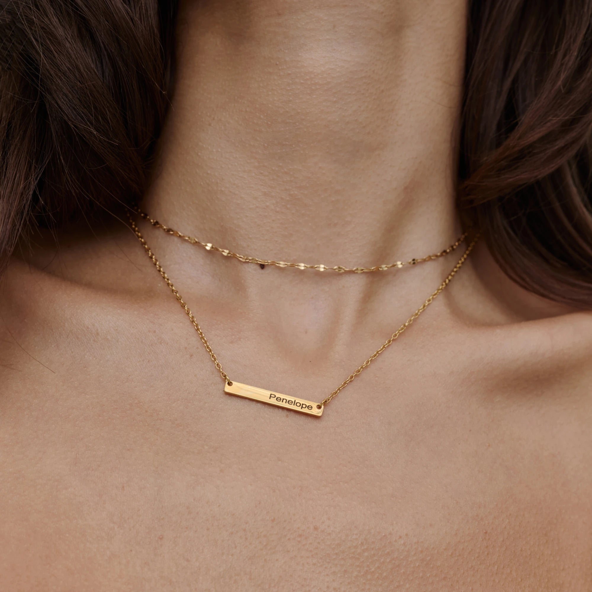 engravable-bar-necklace-model-2.jpg