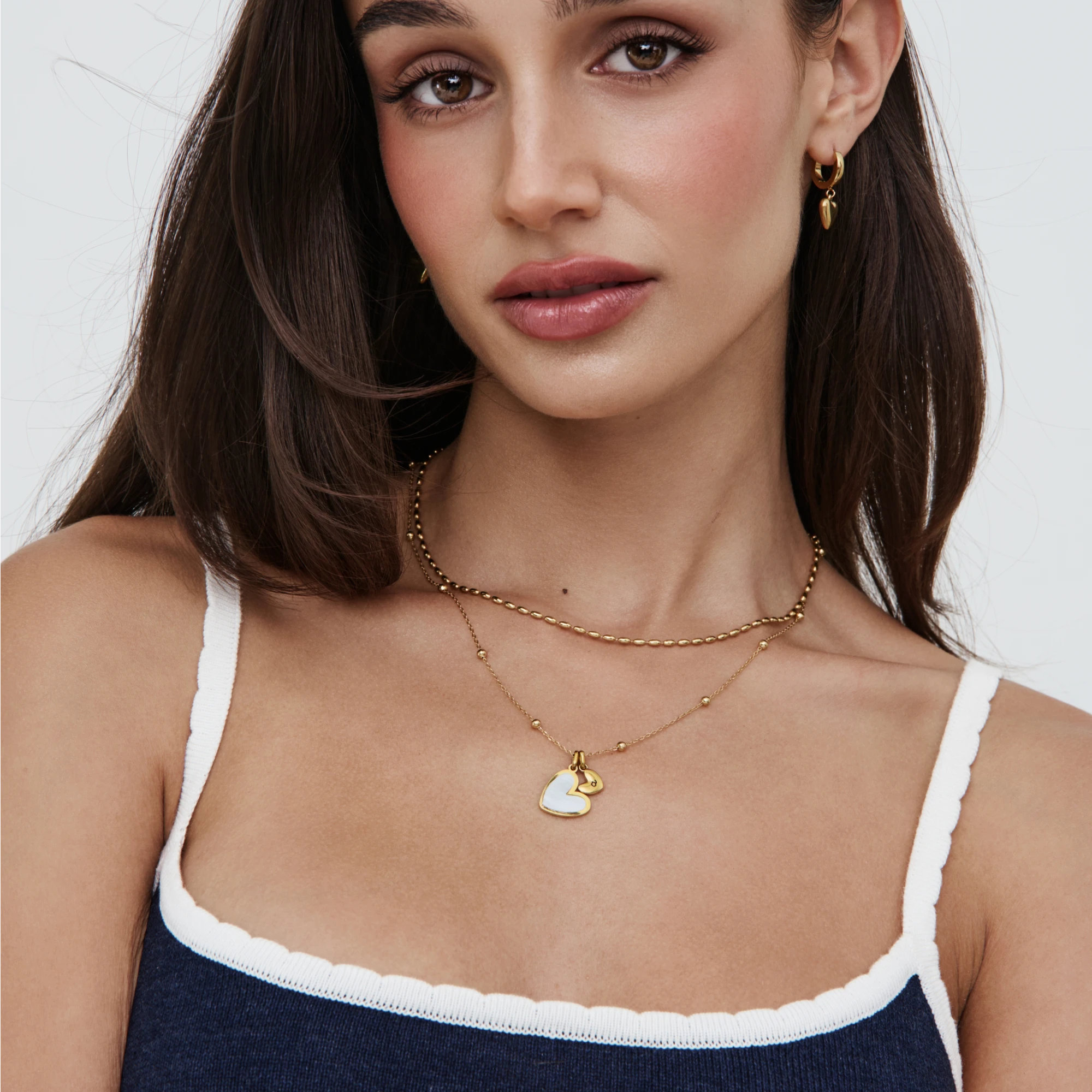 initial-heart-duo-necklace-model-3.png