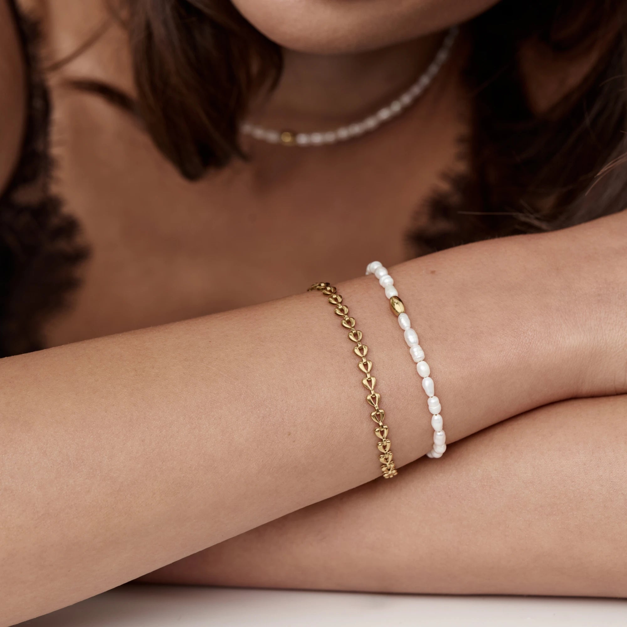olivia-pearl-bracelet-model-2.jpg