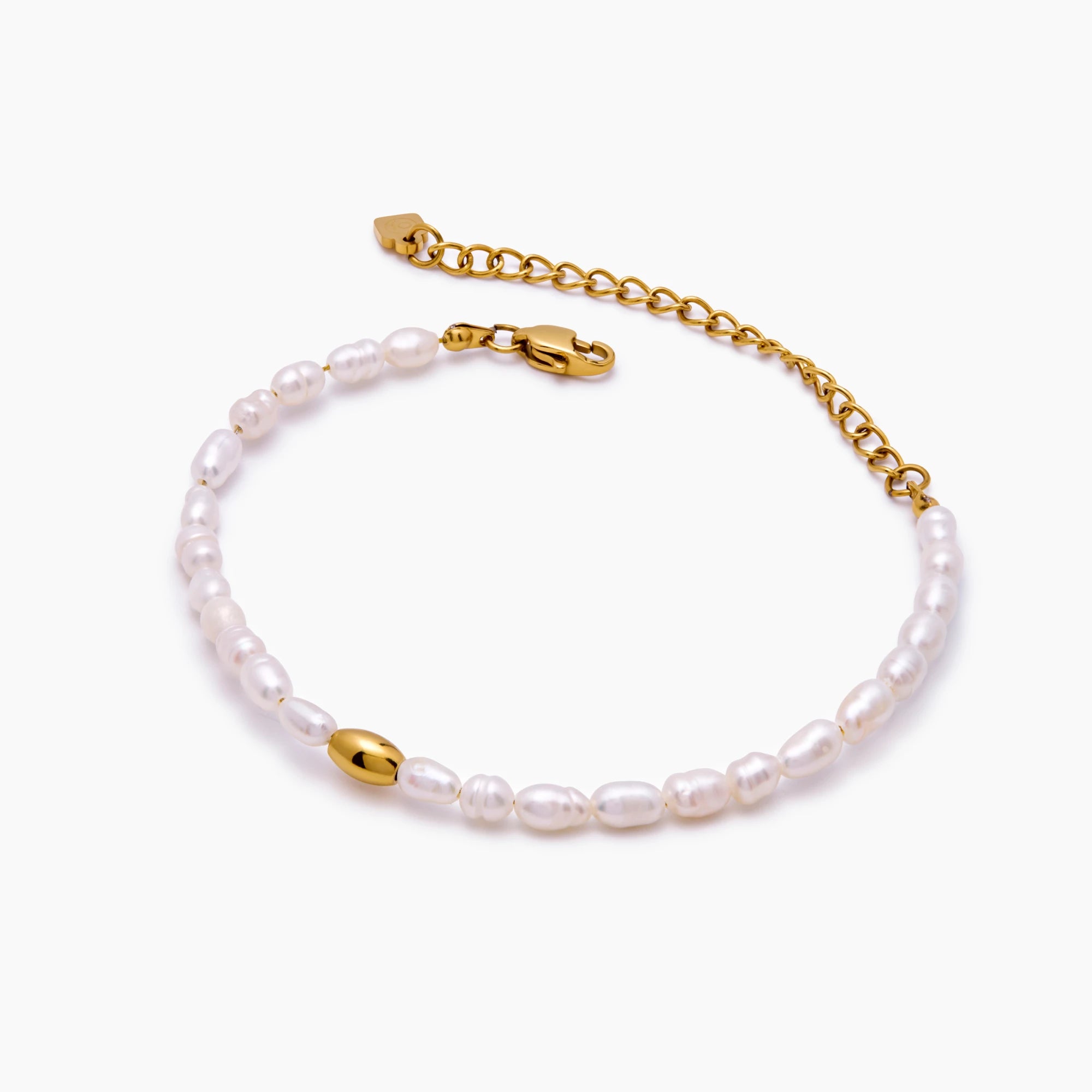olivia-pearl-bracelet-product-1.jpg