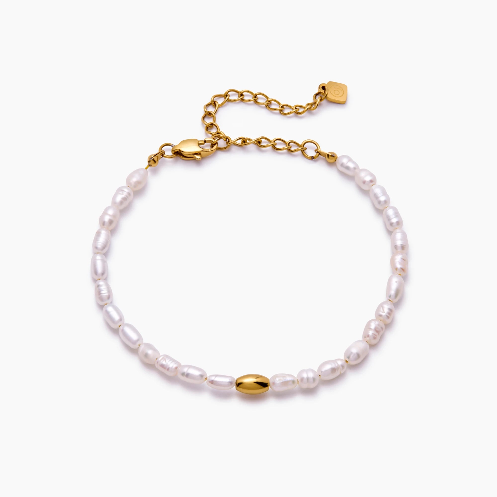 olivia-pearl-bracelet-product-3.jpg